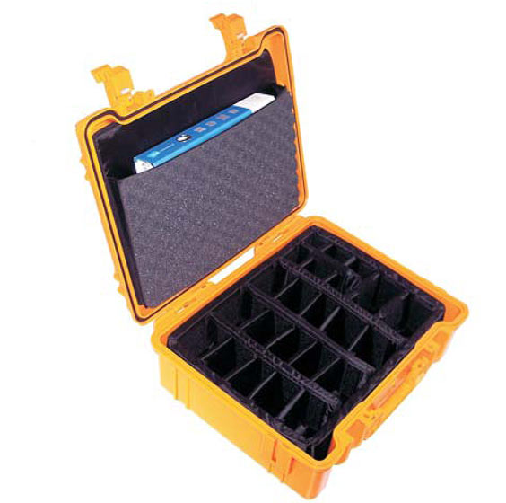 B&W outdoor.cases Detachable Lid Pocket
